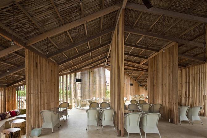 Kiến trúc quán cà phê Lâm - độc đáo và gần gũi - Archi
